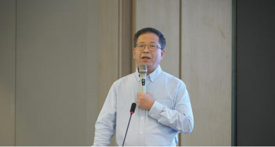 楊軼清