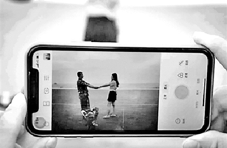 愛，是一個個無可替代日子的積累&mdash;&mdash;軍戀不易，唯你美好