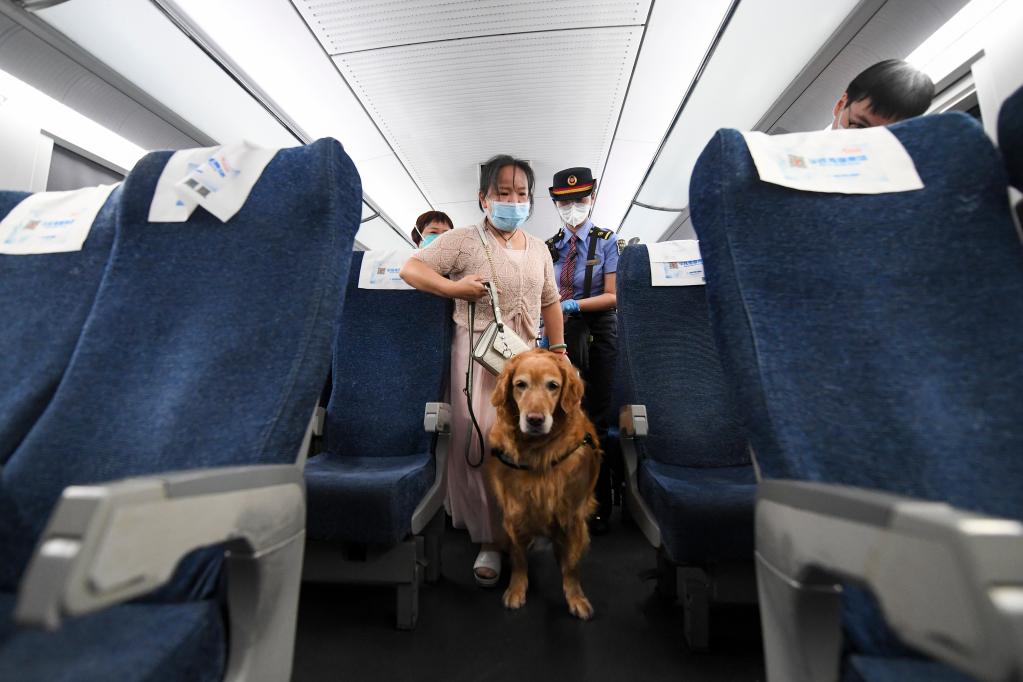 鏡觀中國&middot;新華社國內新聞照片一周精選