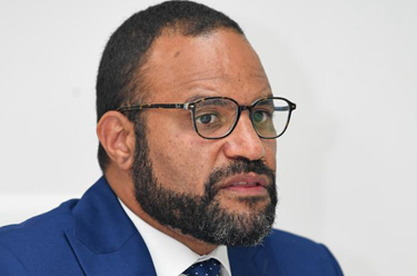 安哥拉期待與中國加強合作促進經濟多元化&mdash;&mdash;訪安哥拉經濟部長馬里奧&middot;若昂