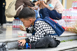 四川省石棉縣王崗坪鄉挖角村安置點