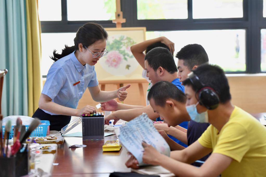 新華全媒+丨福州市星語學校：守護&ldquo;星星的孩子&rdquo;
