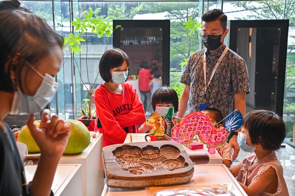 天涯共此時&mdash;&mdash;世界各地慶祝中秋佳節