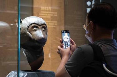 新華全媒+丨四大獸首齊聚上海 47件國寶文物海外&ldquo;歸來&rdquo;