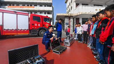 &ldquo;119&rdquo;消防宣傳月開展校園消防安全課