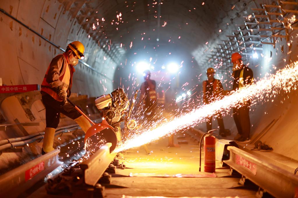 貴陽軌道交通3號線桐木嶺至太慈橋站實現(xiàn)&ldquo;長軌通&rdquo;