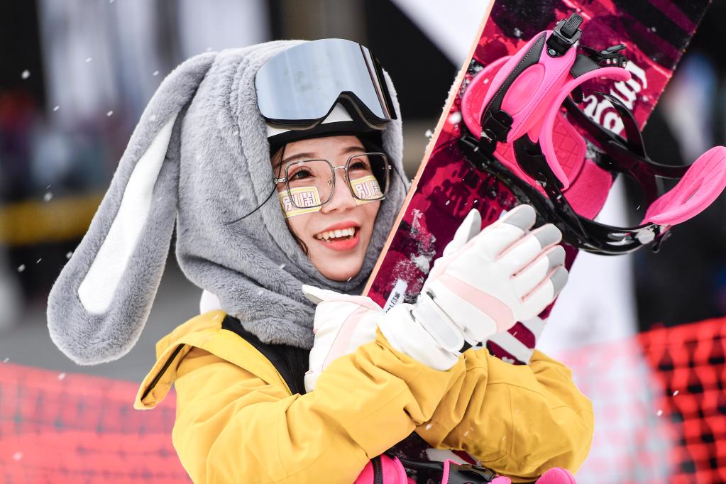 全民健身&mdash;&mdash;吉林市多家滑雪場&ldquo;開板&rdquo;迎接新雪季