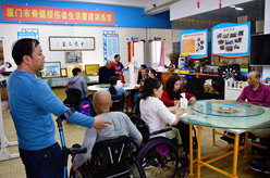 &ldquo;輪椅跑者&rdquo;謝啟明：用雙手&ldquo;跑&rdquo;出人生自信