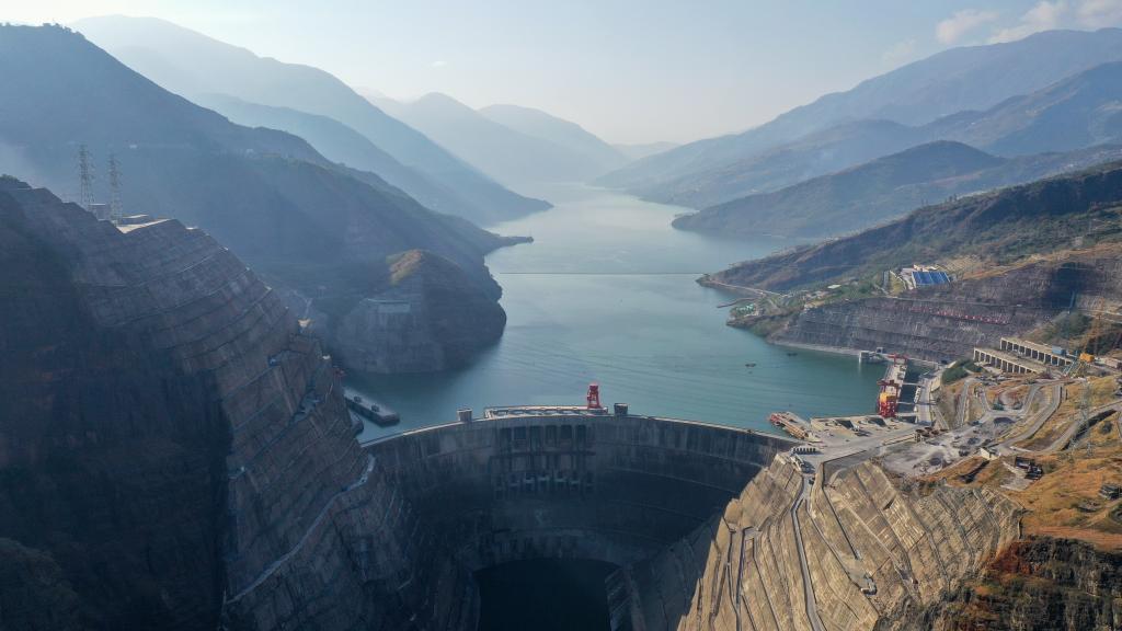 新華全媒+丨我國建成世界最大&ldquo;清潔能源走廊&rdquo;