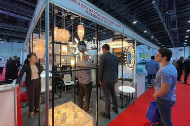 通訊：拓市場、尋商機&mdash;&mdash;中企&ldquo;出海&rdquo;阿聯酋拾獲訂單和信心