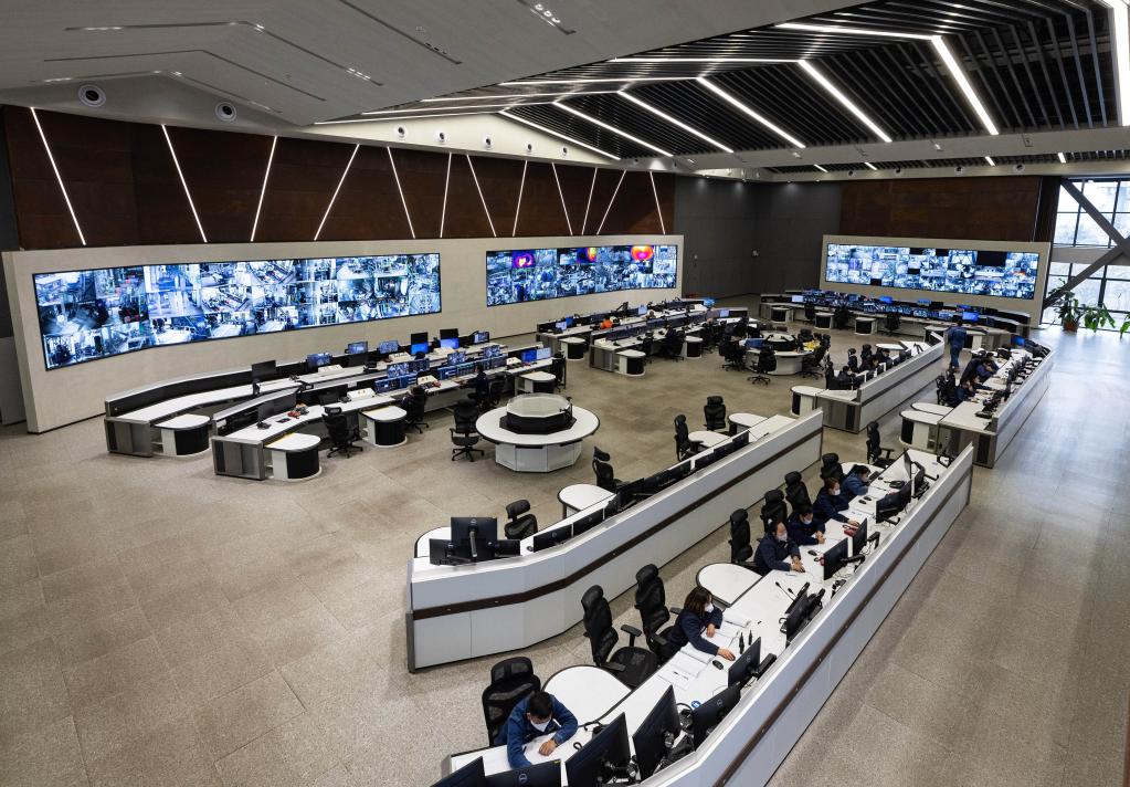 智慧煉鋼讓釩鈦礦冶煉由&ldquo;經(jīng)驗(yàn)化&rdquo;向&ldquo;數(shù)字化&rdquo;轉(zhuǎn)變