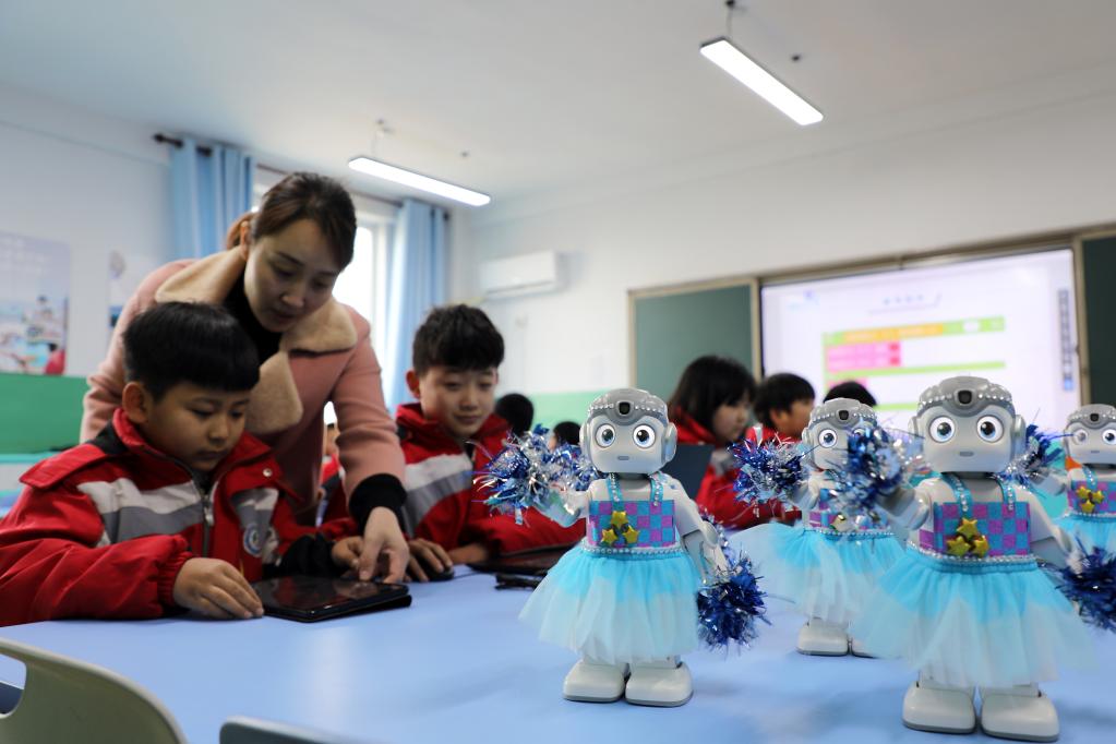 河北井陘：&ldquo;三下鄉&rdquo;為民服務到鄉村