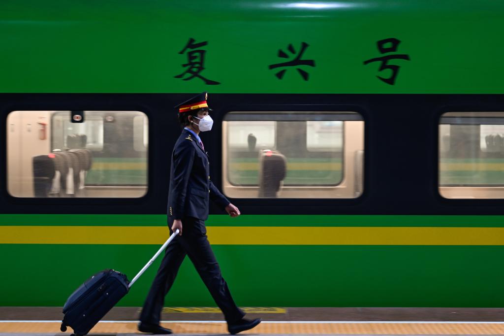 新華全媒+丨每次值乘都有&ldquo;回家&rdquo;的感覺