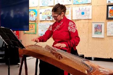 &ldquo;歡樂春節(jié)&rdquo;讓荷蘭民眾感受濃濃的中國(guó)年味兒