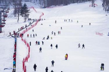 新華全媒+｜民宿預訂增長16倍 接待游客超過千萬&mdash;&mdash;吉林省推進冰雪經(jīng)濟快速增長