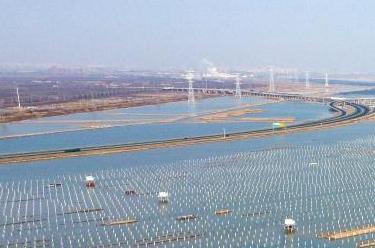 新華全媒+丨&ldquo;忙碌勁兒&rdquo;里看發展&mdash;&mdash;天津全力推進重點項目建設