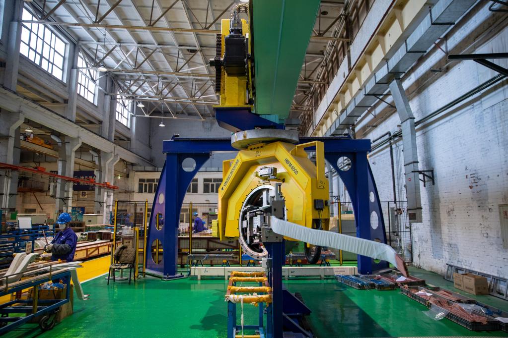 新華全媒+丨趕訂單、提產能 &ldquo;智造&rdquo;助力裝備制造業按下生產&ldquo;加速鍵&rdquo;