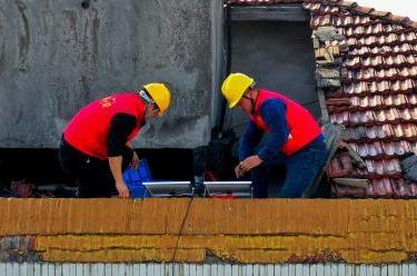 浙江余姚：綠色能源點(diǎn)亮&ldquo;黑樓道&rdquo;