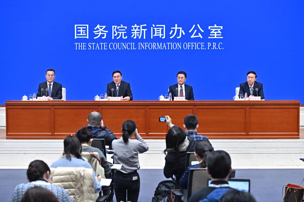 國新辦舉行&ldquo;權威部門話開局&rdquo;系列主題新聞發(fā)布會 介紹&ldquo;深入學習貫徹黨的二十大精神 全面推進中央企業(yè)高質(zhì)量發(fā)展&rdquo;