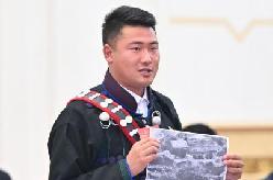兩會&middot;影像鏈接丨全國人大代表吉列子日：三張照片的故事