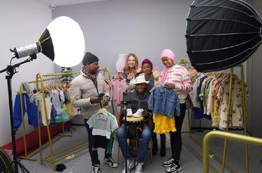 洋主播帶貨 &ldquo;中國(guó)童裝之都&rdquo;加速出海