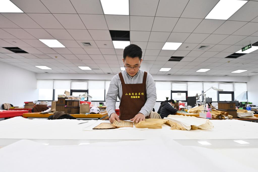 我為古籍做&ldquo;微創&rdquo;