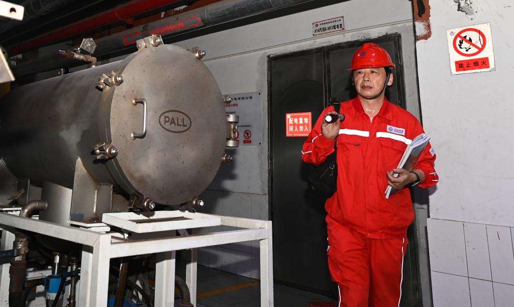 勞動者之歌｜胡誠：匠心獨運守&ldquo;天涯&rdquo;