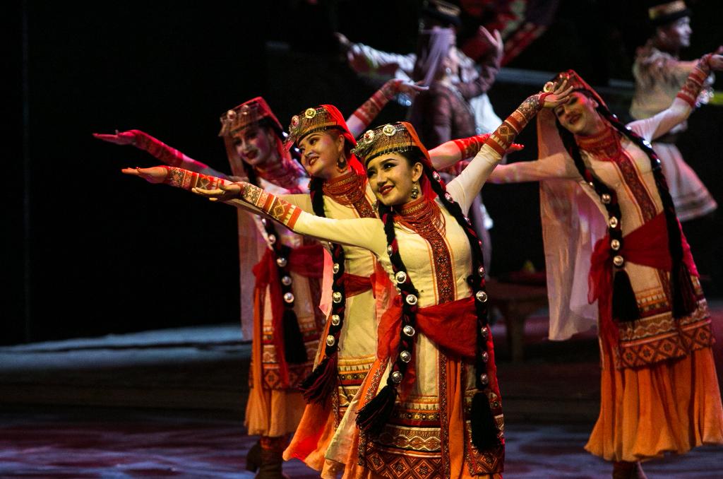 音樂(lè)劇《拉齊尼&middot;巴依卡》在京上演