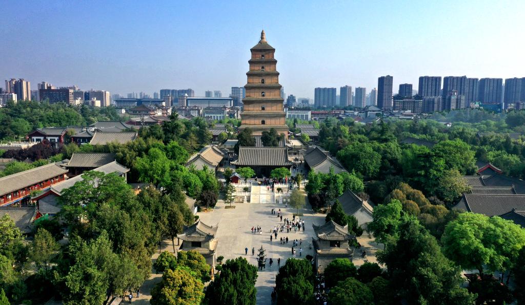 新華全媒+丨打卡古都西安的文化地標&mdash;&mdash;大雁塔
