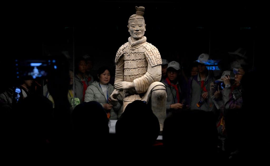新華全媒+丨打卡古都西安的文化地標&mdash;&mdash;秦兵馬俑