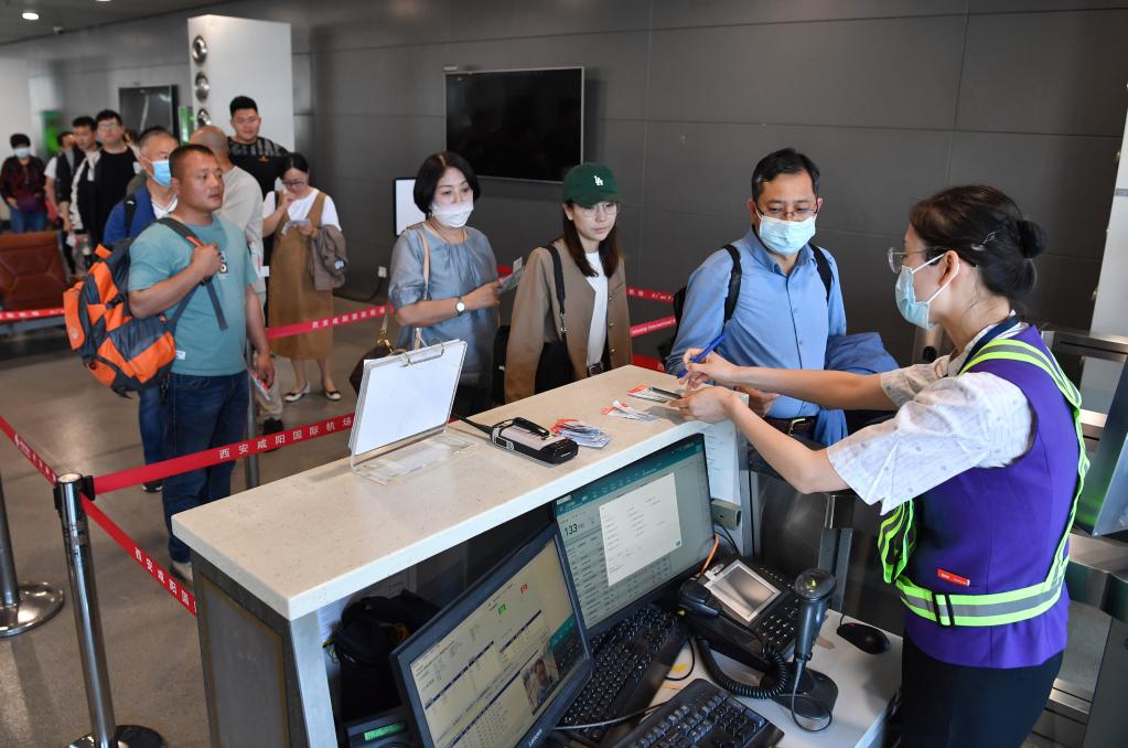 新華全媒+丨西安新開至阿什哈巴德、杜尚別航線