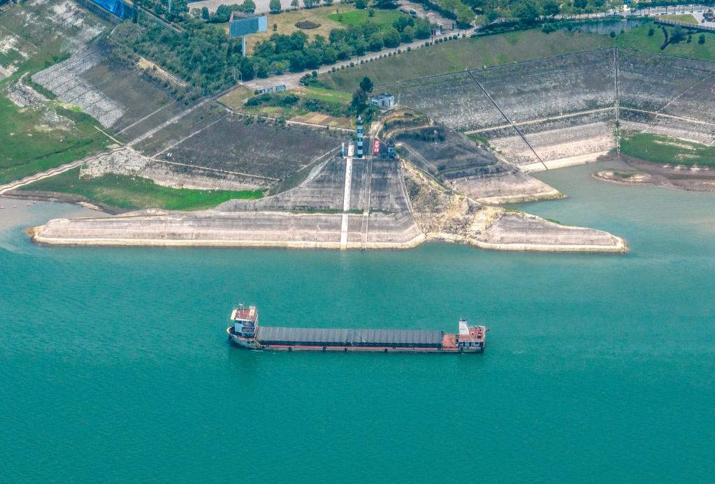 長江流域控制性水庫群完成防汛消落