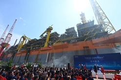 天津：&ldquo;海上油氣巨無霸&rdquo;順利交付