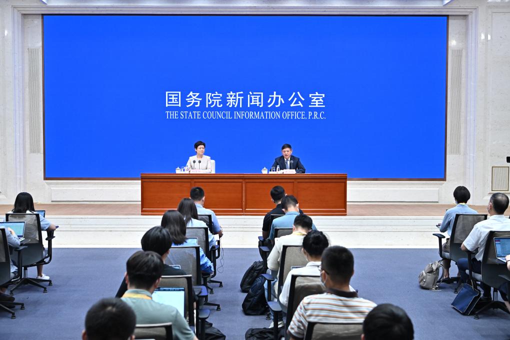 新華全媒+丨國(guó)新辦舉行&ldquo;權(quán)威部門話開局&rdquo;系列主題新聞發(fā)布會(huì)介紹&ldquo;加強(qiáng)生態(tài)環(huán)境保護(hù)，全面推進(jìn)美麗中國(guó)建設(shè)&rdquo;有關(guān)情況