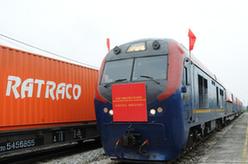 首列&ldquo;燕趙號&rdquo;中越班列抵達越南河內