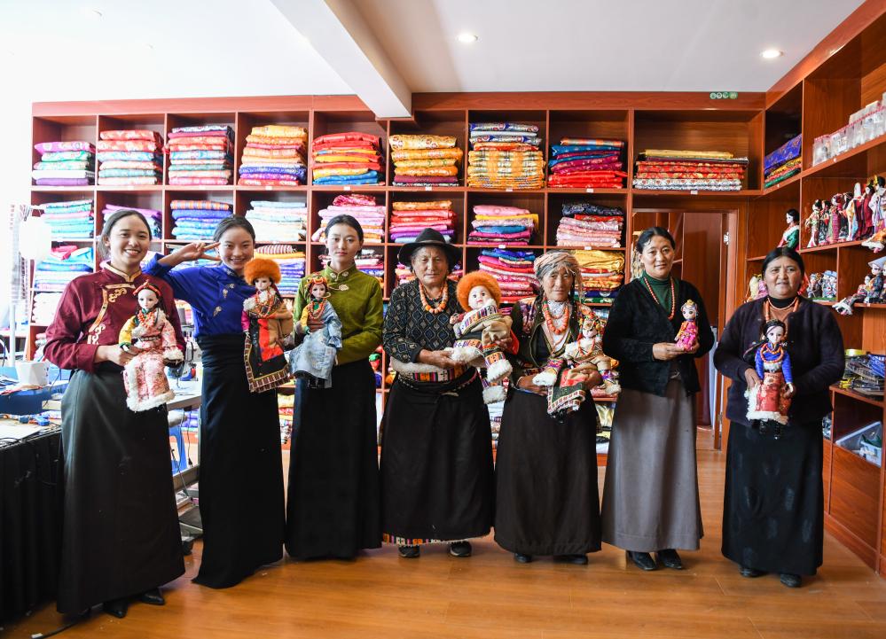 新時(shí)代中國(guó)調(diào)研行&middot;黃河篇丨黃河畔的&ldquo;吉祥娃娃&rdquo;