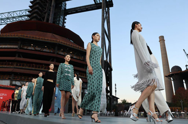 鏡觀中國丨全面深化改革十年間&middot;文化傳承新活力