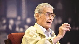 追記&ldquo;七一勛章&rdquo;獲得者藍(lán)天野：大地是沉郁的，&ldquo;戲要落在地上&rdquo;