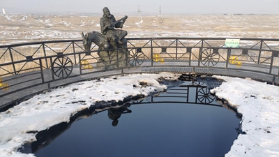 扎根沃土掘&ldquo;黑金&rdquo; 沖向&ldquo;云端&rdquo;數(shù)星辰&mdash;&mdash;來自新疆克拉瑪依的蹲點觀察