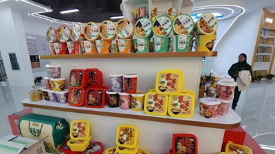 湖北襄州：&ldquo;鏈&rdquo;出農(nóng)業(yè)高質(zhì)量發(fā)展新動(dòng)能