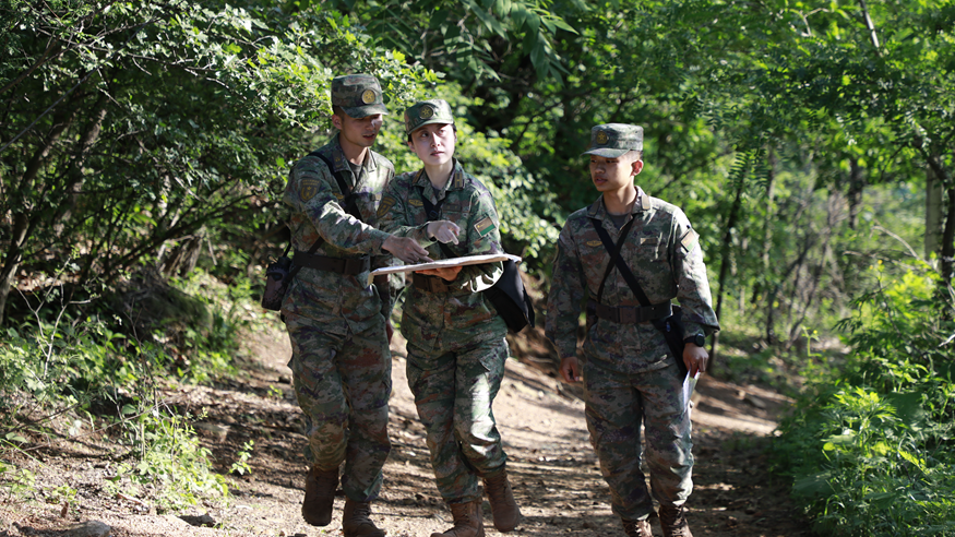 鑄魂育人為打贏&mdash;&mdash;記&ldquo;最美新時代革命軍人&rdquo;趙麗