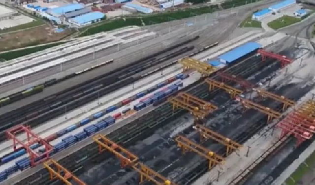 中歐班列&ldquo;東通道&rdquo;進(jìn)出境班列突破3000列