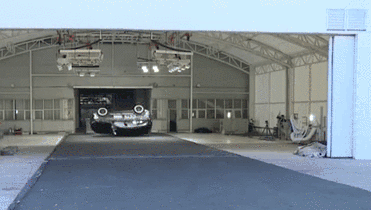 車(chē)輛55公里每小時(shí)高速翻滾測(cè)試首次公開(kāi)