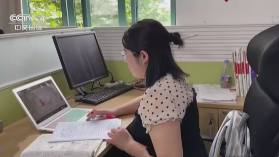 中國多地積極開展常態(tài)化疫情防控：江蘇揚州&mdash;&mdash;9月1日起大中小學(xué)將開展線上教學(xué)