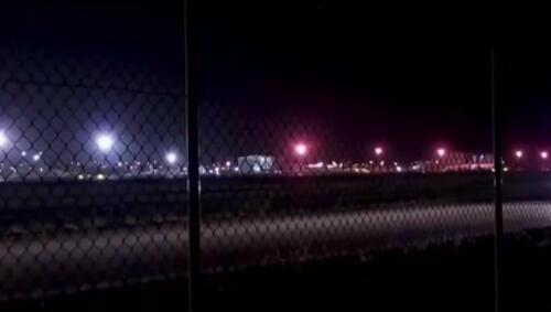 荒唐！飛機(jī)迫降西班牙小島多人趁機(jī)&ldquo;非法入境&rdquo;