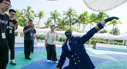 從“炫技”走向?qū)嵱?嘉賓共話人形機(jī)器人進(jìn)階之路