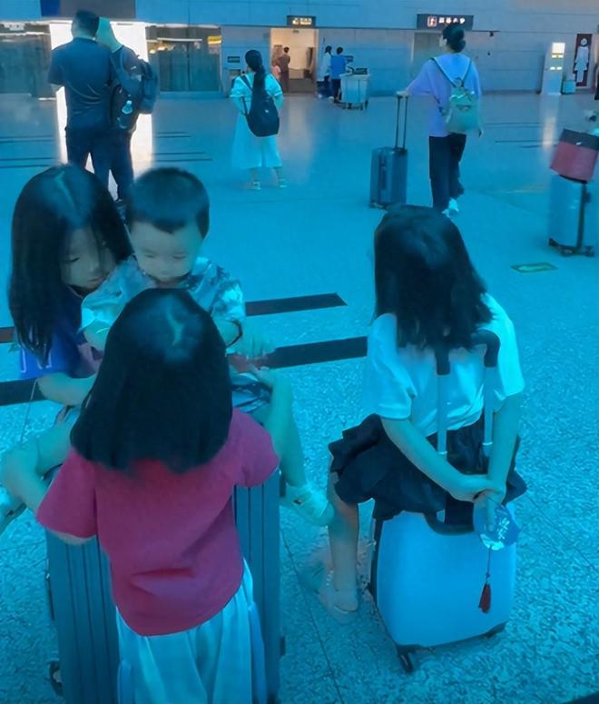 票后续：家庭背景曝光哥嫌她无理取闹回应pg电子免费试玩模拟器福建4娃妈拒补(图6)